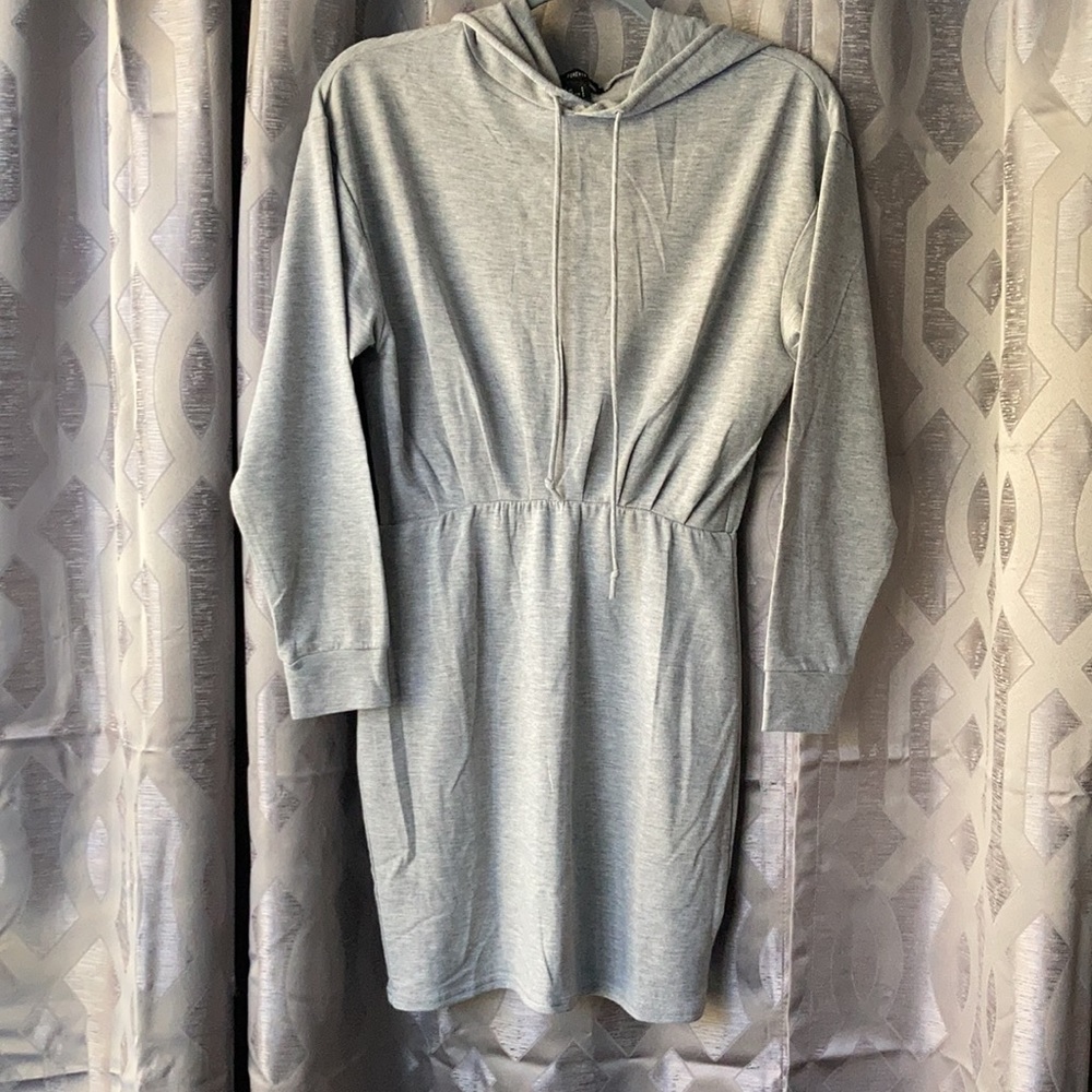 NWOT Forever 21 Long sleeve, hooded mini dress